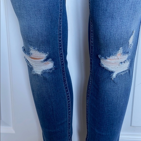 💕NWOT💕 HOLLISTER SUPER SKINNY STRETCH JEANS - Picture 12 of 16